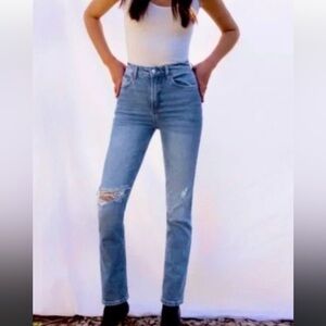 SALE - Reformation Destroyed Straight Jeans Sz 27